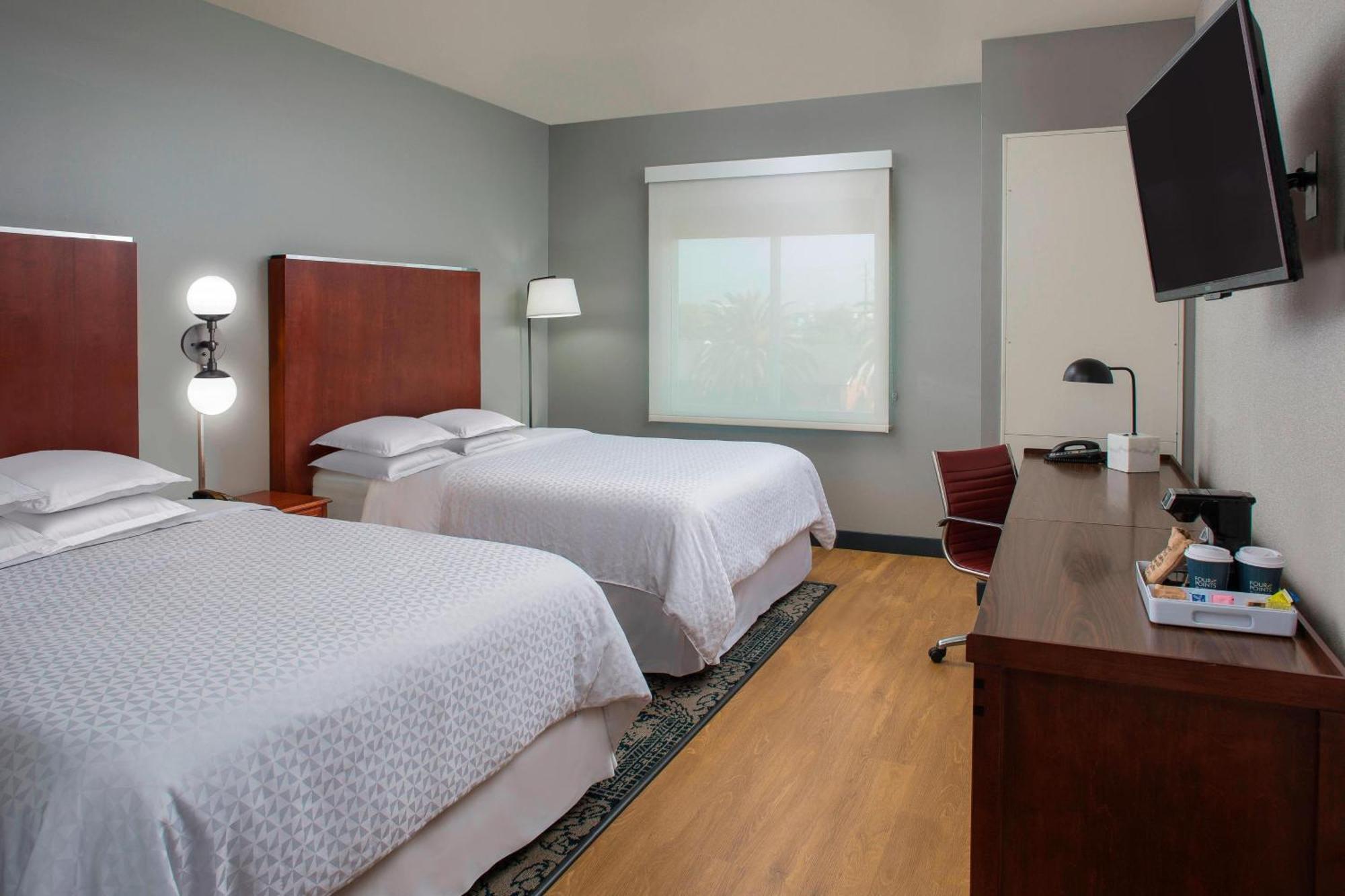 Four Points By Sheraton Houston Hobby Airport Exterior photo