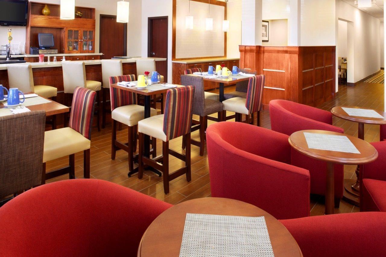 Four Points By Sheraton Houston Hobby Airport Exterior photo