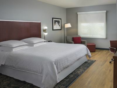 Four Points By Sheraton Houston Hobby Airport Exterior photo